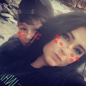 Meet your Posher, Destiny